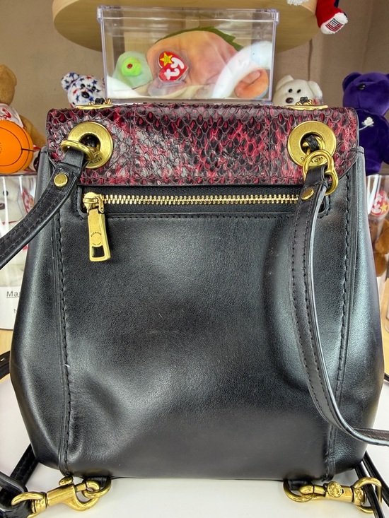 jansport backpack for girls laptop sleeve - Computer Bag with 2 Compartments, Ergonomic Shoulder Straps, 15” Laptop Sleeve, Haul Handle ⬇️🚨FISHING TIP MONDAY🚨⬇️ Red, plus a sleeve for Paquiao Size:1